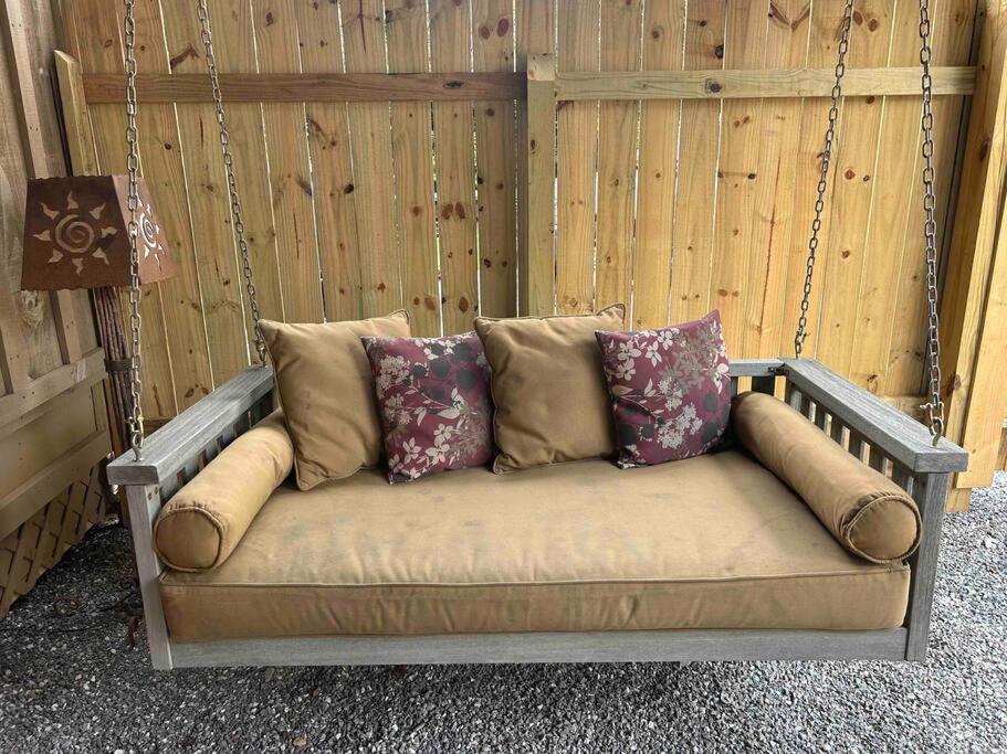 Blissful Nook Tiny Home ~ Cozy Retreat W/ Hot Tub; Near Town And Deep Creek Bryson City Exterior foto